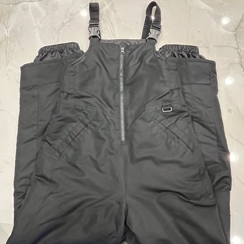 Kids Cherokee Overalls Snowpants / Ski-pants, LG, Black